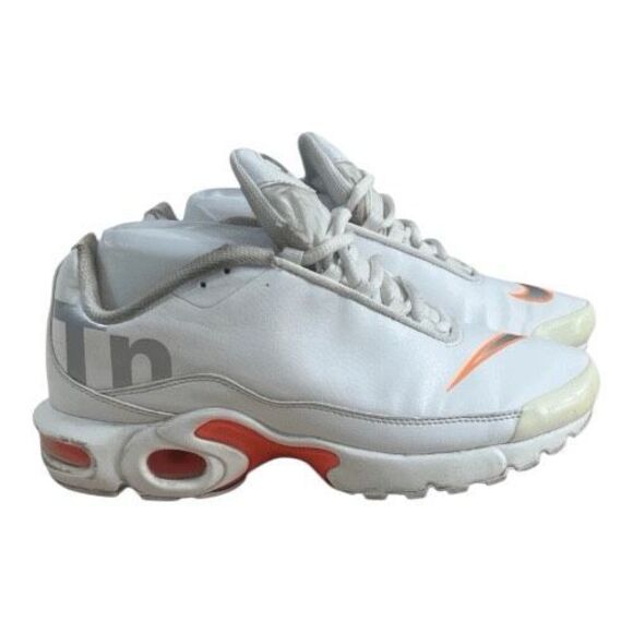 Nike Air Max Plus TN SE Youth Sneakers White Orange Trainers Size 7Y Running - Picture 2 of 13